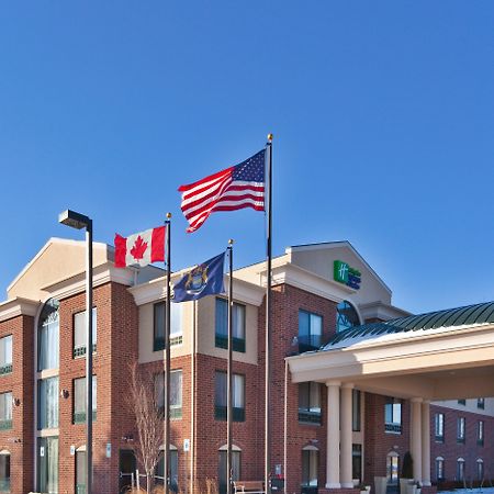 Holiday Inn Express Hotel & Suites - Novi, An Ihg Hotel Exterior foto